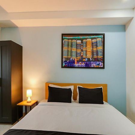 Super Townhouse Qualia Prime Hotel Near Nexus Mall Hyderabad Esterno foto