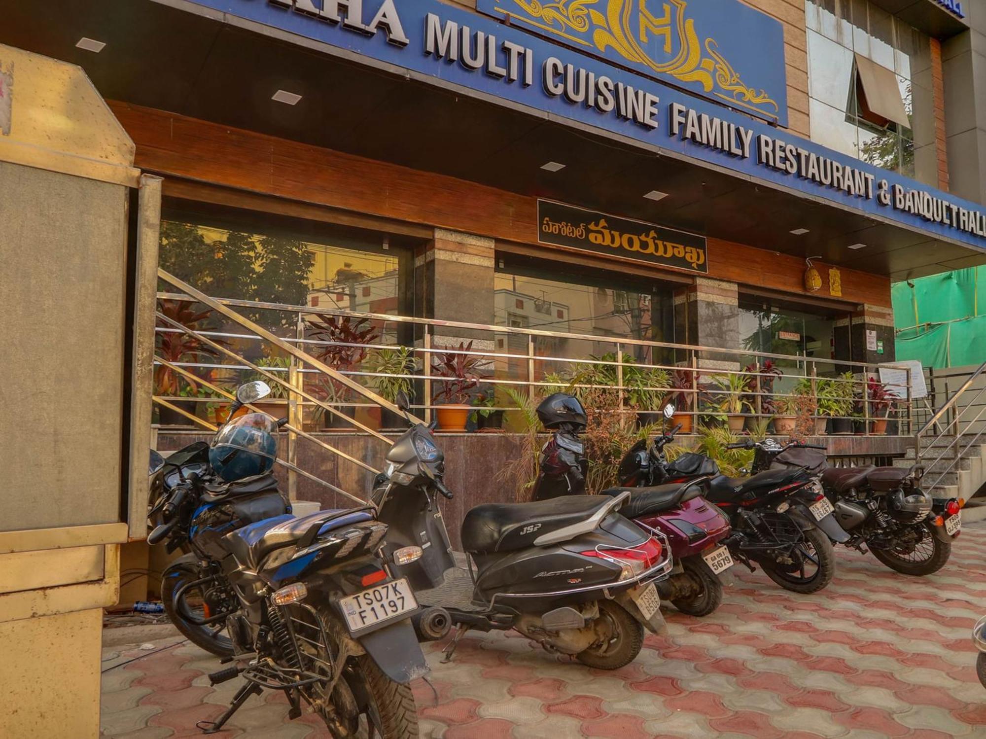 Super Townhouse Qualia Prime Hotel Near Nexus Mall Hyderabad Esterno foto