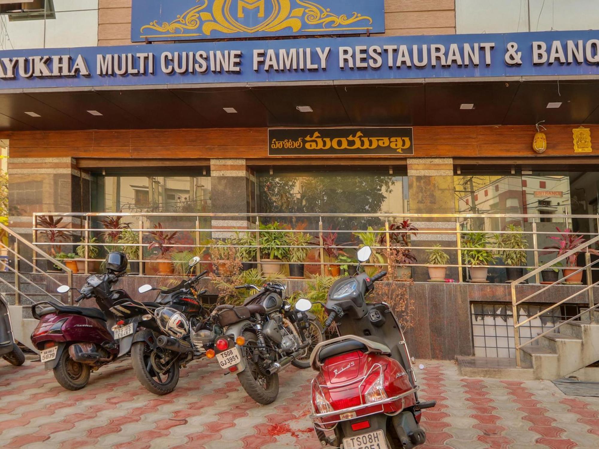 Super Townhouse Qualia Prime Hotel Near Nexus Mall Hyderabad Esterno foto